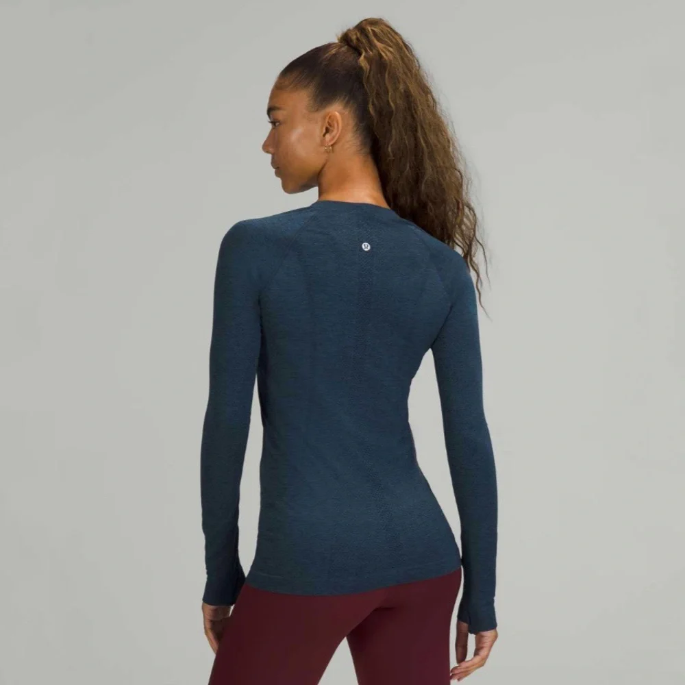 Lululemon Swiftly Tech Long Sleeve Shirt 2.0 True Navy / Iron Blue - Picture 2 of 12